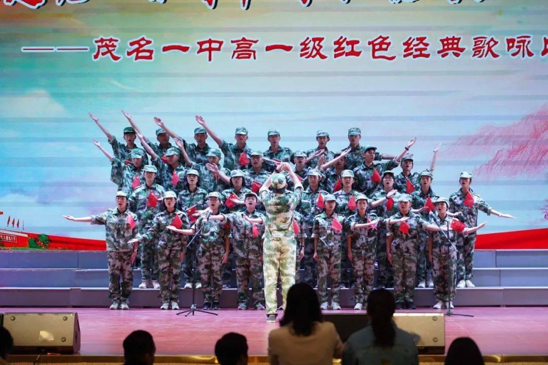 在一声声“尚书大人”中迷失,落马官员周尚书痛哭:白天惊恐交错,晚上噩梦交织,后悔没听父亲的话!